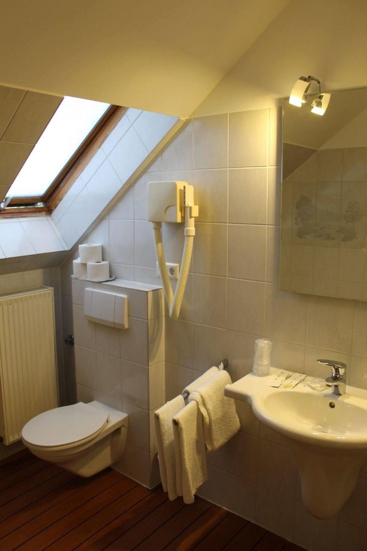 Hotel Kaiserhof Лерте Экстерьер фото